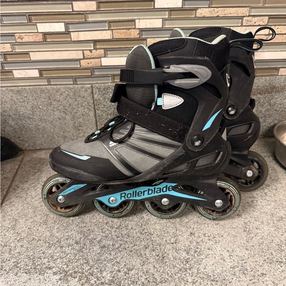 Rollerblade Women's Athletic Inline Skates - Black and Gray